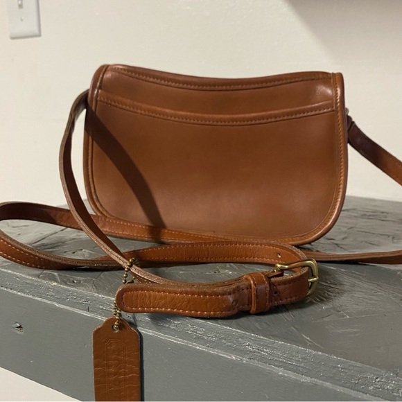 Coach British Tan Wendie Leather Crossbody Bag 9031 - Picture 2 of 15
